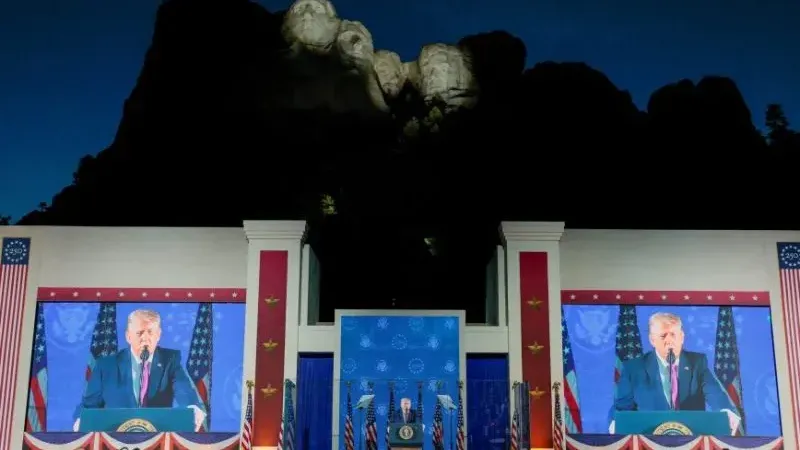 2026-07-04T034538Z_617118160_RC2R6MAIWXHF_RTRMADP_3_USA-250-RUSHMORE-800x549