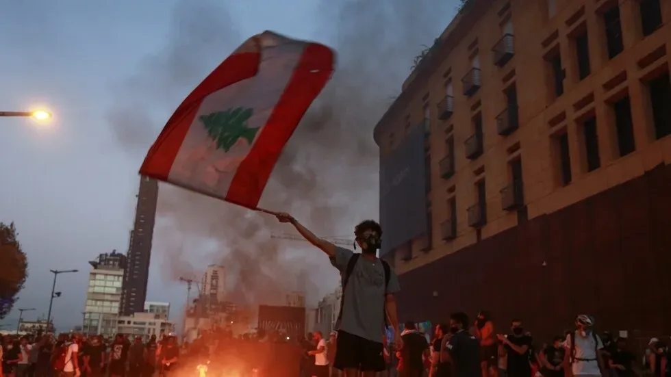 The situation in the region and internal divisions make near-term breakthroughs in Lebanon unlikely
