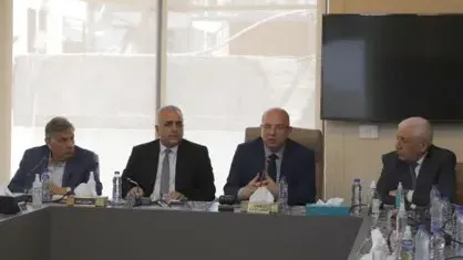 الوزير حيدر يتحدث في الضمان والى جانيه كركي وشلالا ويارد