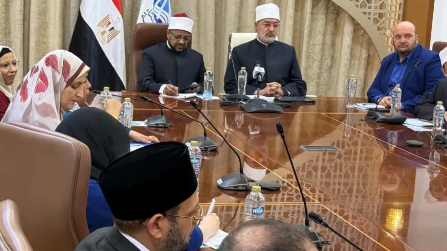 أمين عام مجمع البحوث خلال ورشة العمل