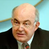 author-كمال-ديرفيس