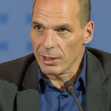 author-يانيس-فاروفاكيس
